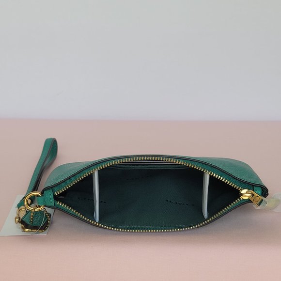 COACH Small Wristlet in Polished Pebbled Leather -Bright Green Color - Picture 14 of 16